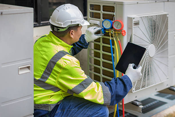 Professional Hvac Installation technician working in Cable, OH